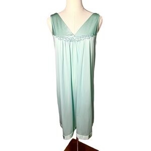 Vintage Vanity Fair Nightgown size Small